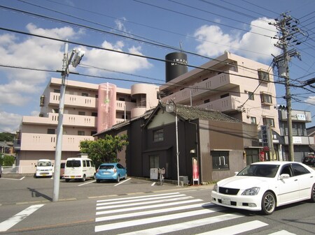 岩津マンション外観写真