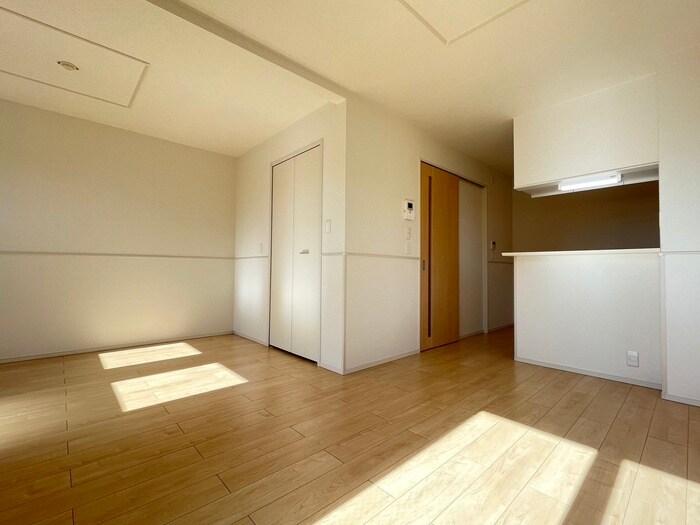 物件内観写真8　(居室)