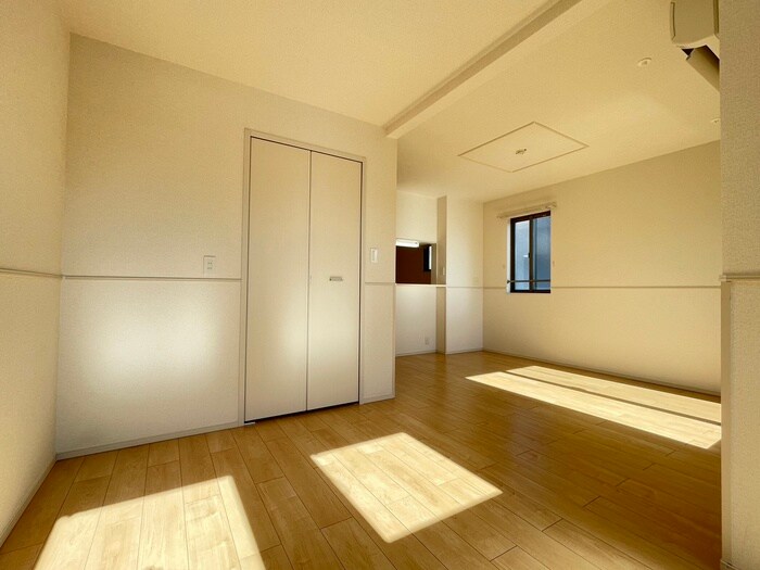 物件内観写真17　(居室)