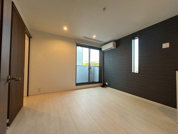 物件内観写真13　(居室)