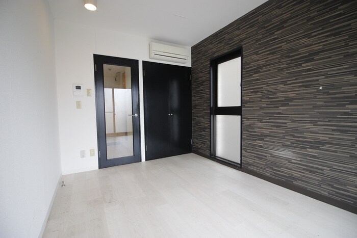 物件内観写真8　(内観写真)