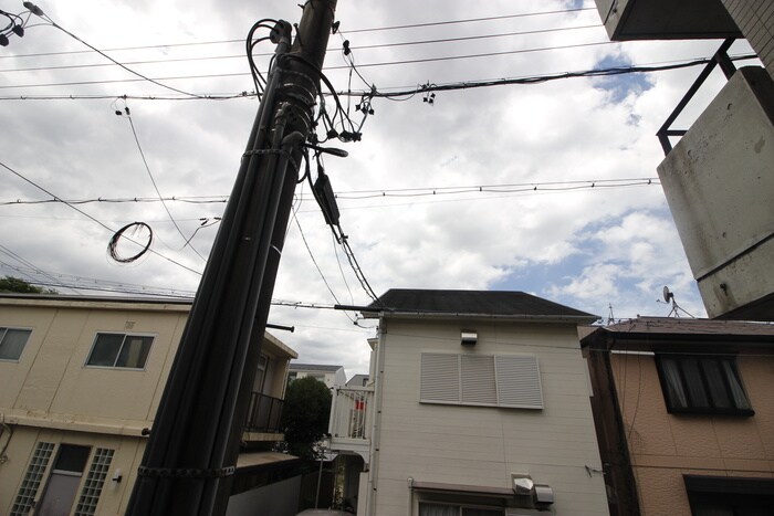 物件内観写真18　(室内からの展望)