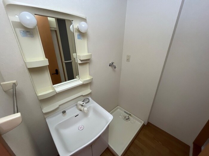 物件内観写真10　(洗面)