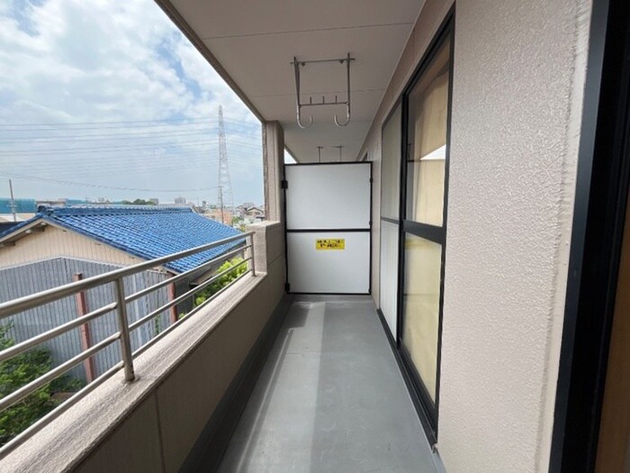 物件内観写真17　(ベランダ・バルコニー)