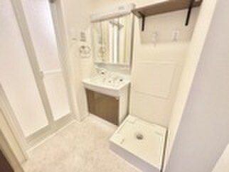 物件内観写真13　(洗濯機置場)