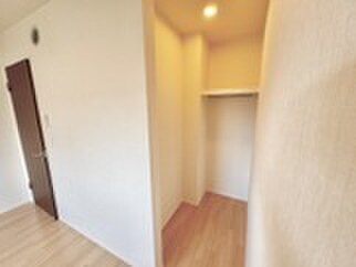 物件内観写真14　(収納)