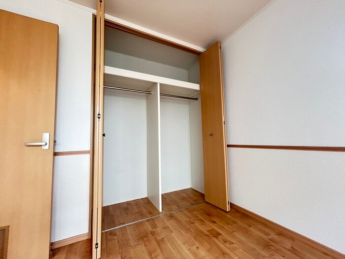 物件内観写真13　(収納)