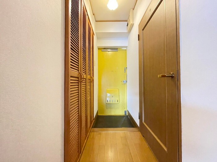物件内観写真20　(玄関)