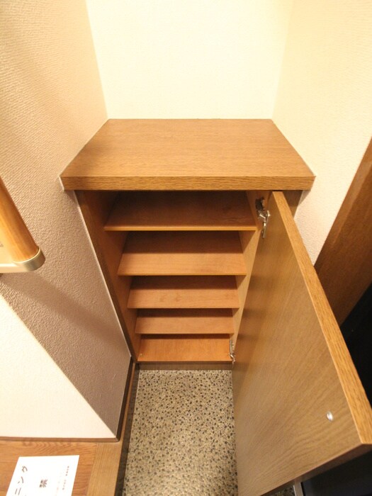 物件内観写真19　(靴箱)