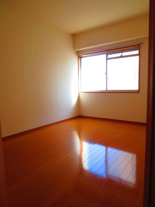 物件内観写真13　(居室)