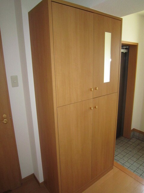 物件内観写真6　(靴箱)