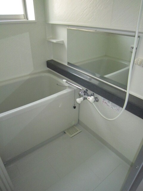 物件内観写真7　(バス／シャワールーム等)