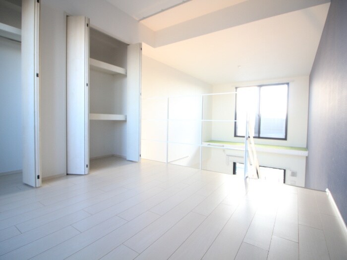 物件内観写真21　(居室)