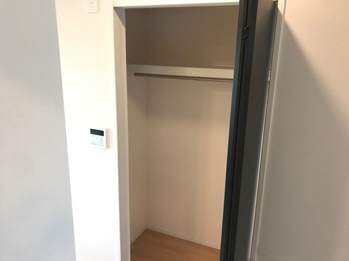 物件内観写真14　(収納)