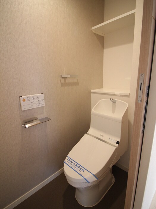 物件内観写真11　(トイレ)