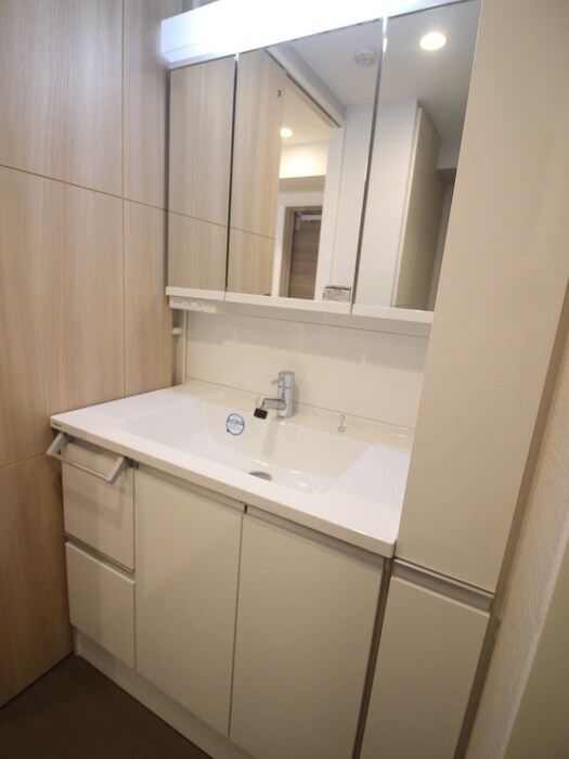 物件内観写真12　(洗面)