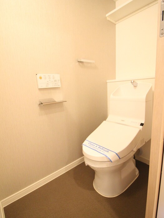 物件内観写真14　(トイレ)