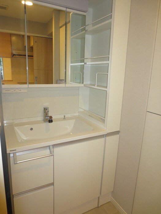 物件内観写真15　(洗面)