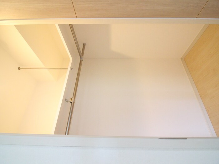 物件内観写真15　(収納)