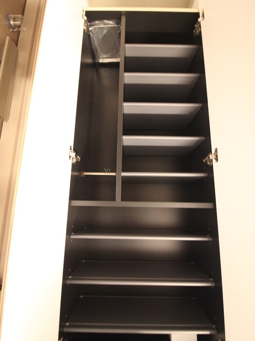 物件内観写真17　(靴箱)