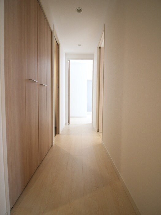 物件内観写真19　(廊下)