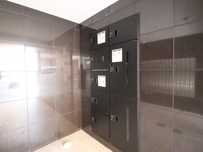 物件外観写真6　(建物設備)