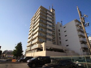 ステ－ト林ビル外観写真