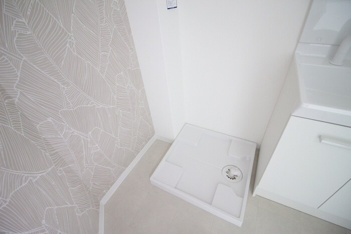 物件内観写真14　(洗濯機置場)