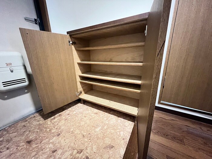 物件内観写真17　(靴箱)