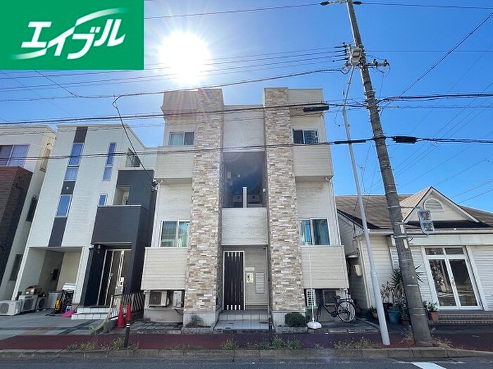 物件外観写真1　(外観写真)