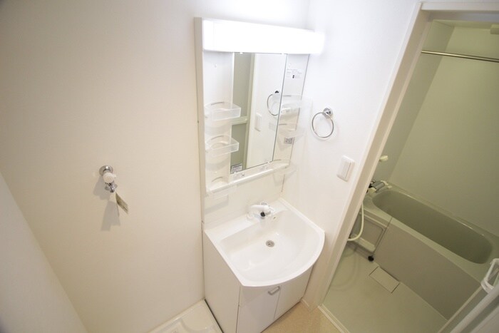 物件内観写真13　(洗面)
