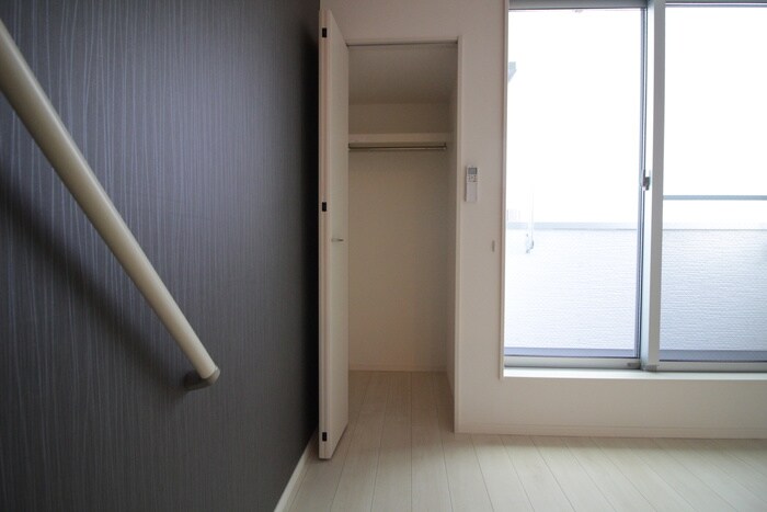 物件内観写真15　(収納)