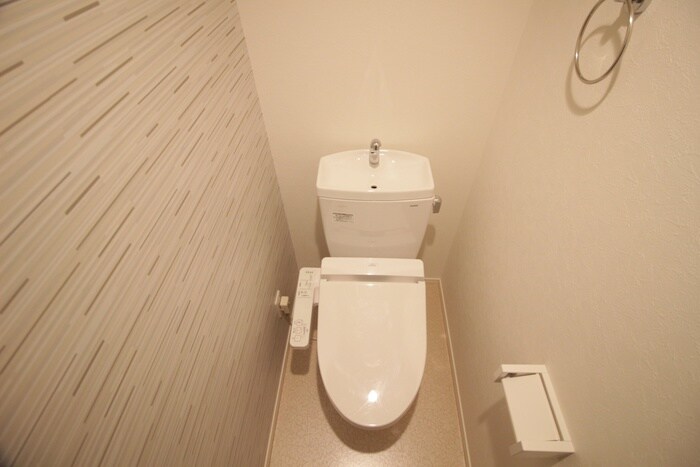 物件内観写真15　(トイレ)