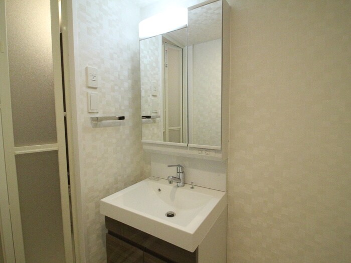 物件内観写真10　(洗面)