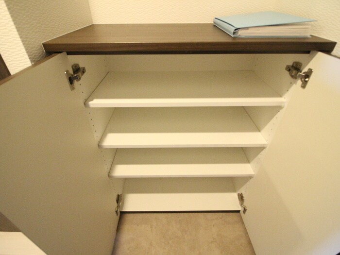 物件内観写真18　(靴箱)