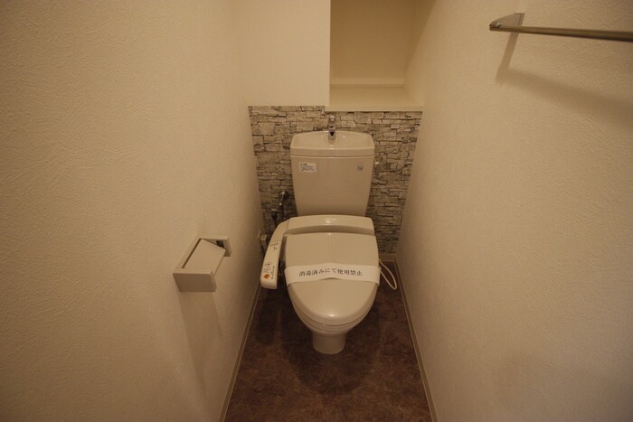 物件内観写真11　(トイレ)