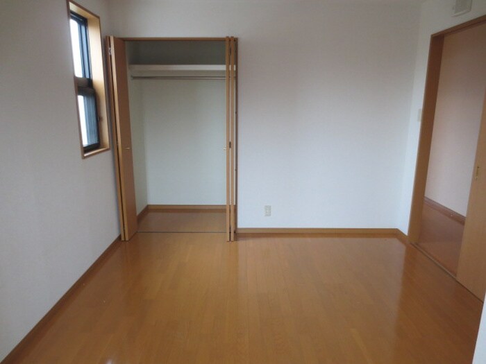 物件内観写真13　(居室)