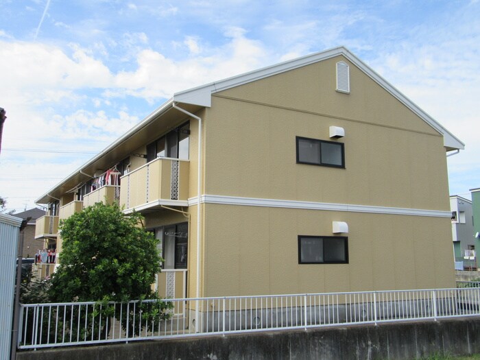 物件外観写真3　(外観写真)