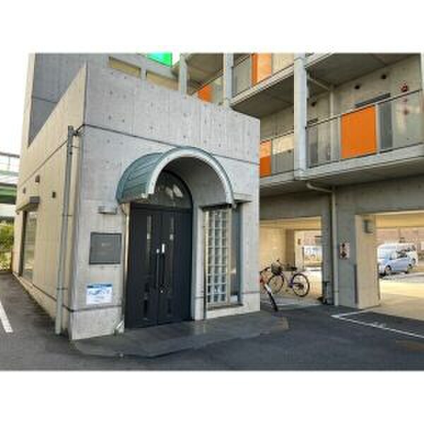 物件外観写真2　(外観写真)