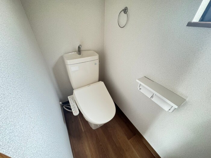 物件内観写真12　(トイレ)