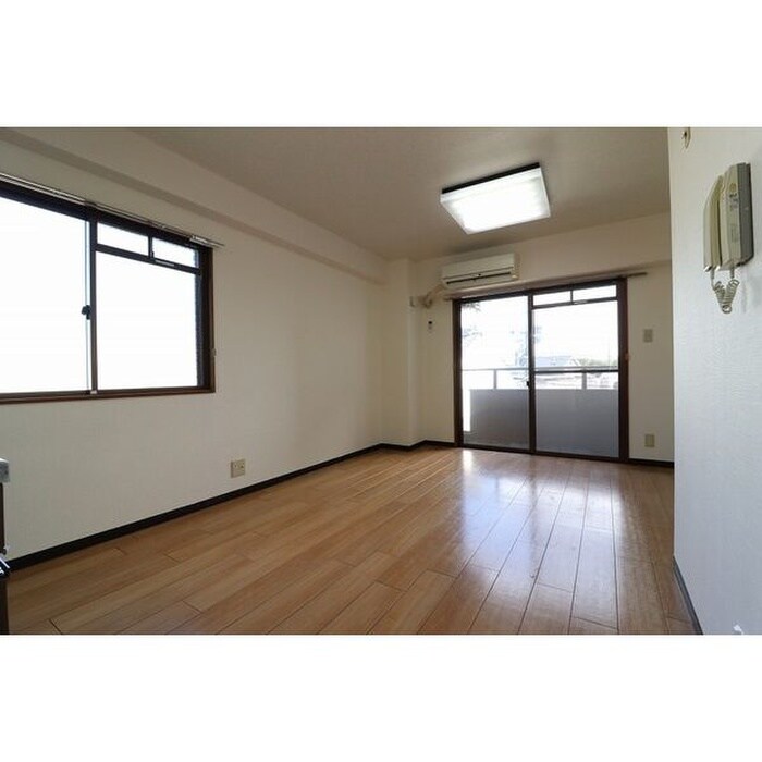 物件内観写真6　(居室)