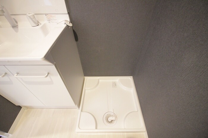 物件内観写真12　(洗濯機置場)