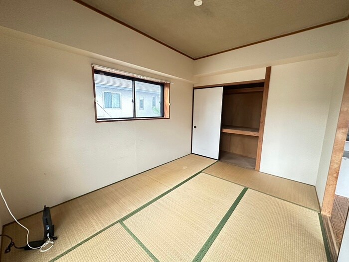 物件内観写真19　(居室)