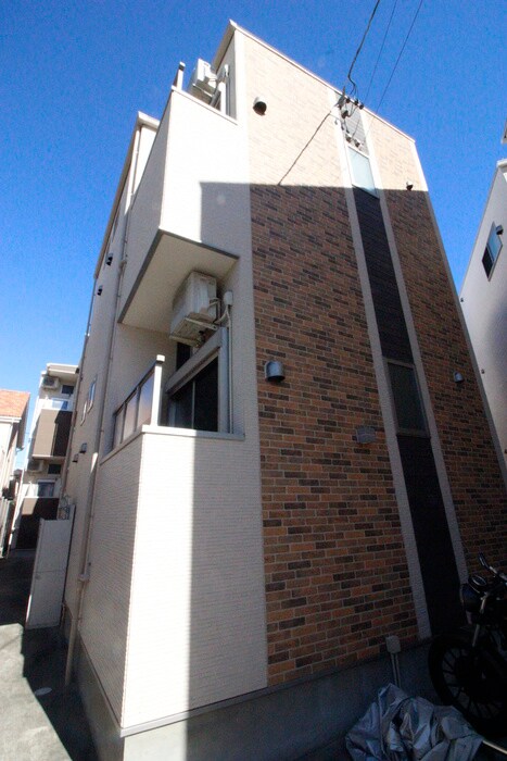 物件外観写真2　(外観写真)