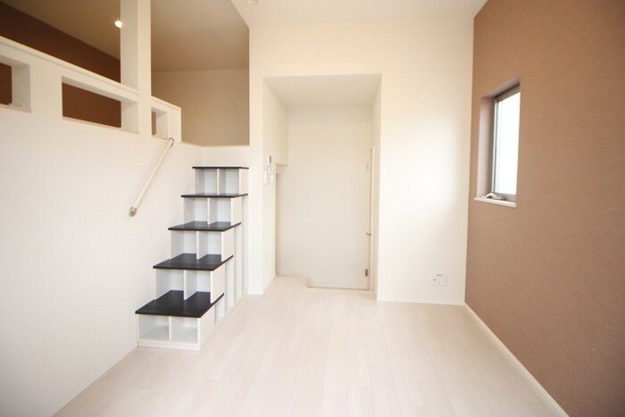 物件内観写真9　(居室)