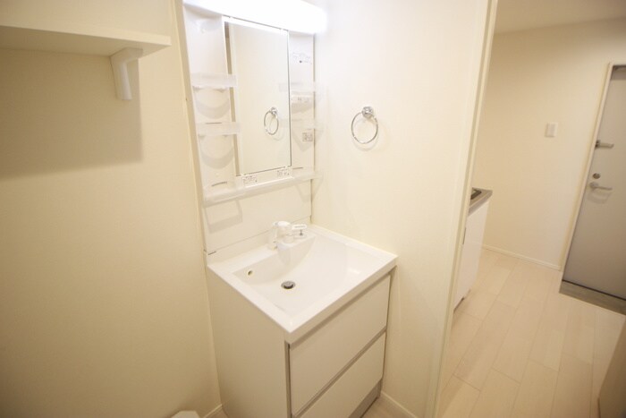 物件内観写真15　(洗面)