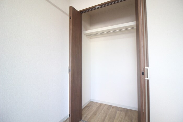 物件内観写真11　(収納)
