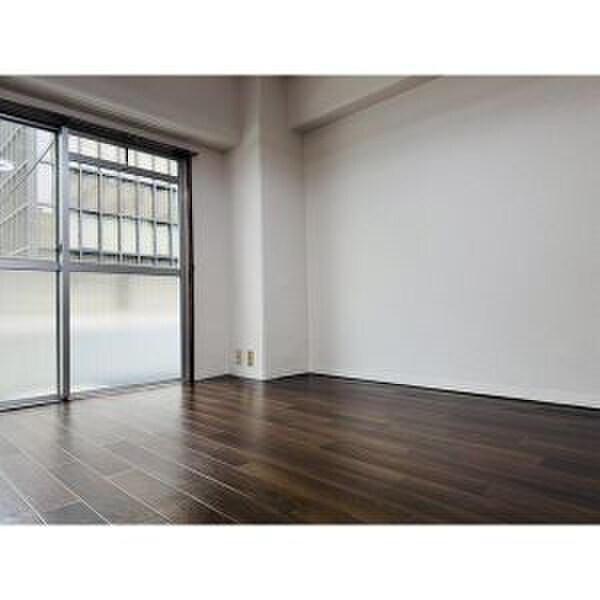 物件内観写真5　(居室)