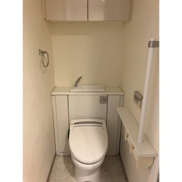 物件内観写真11　(トイレ)