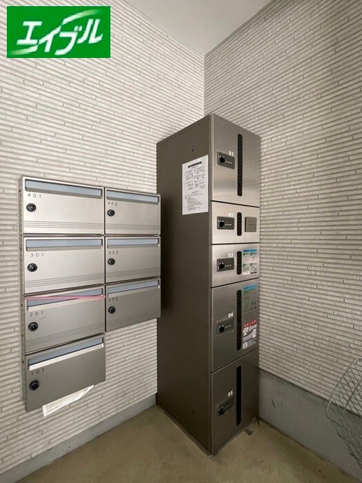 物件外観写真6　(建物設備)